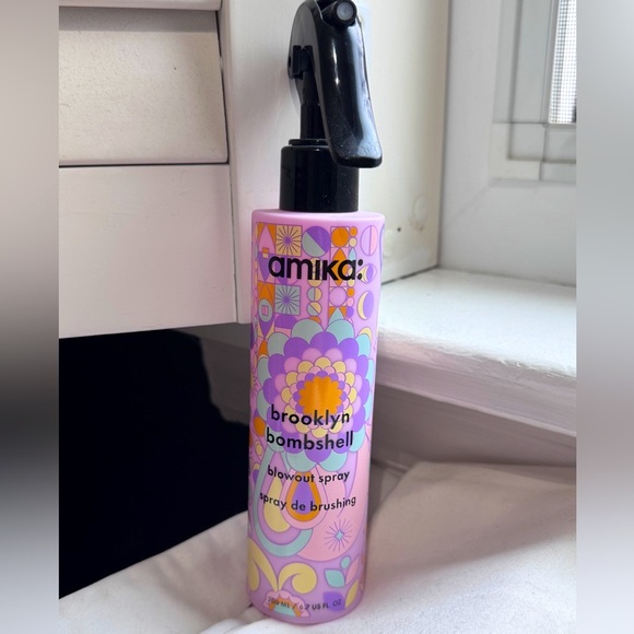 💇‍♀️🌟 Innovative Amika Brooklyn Bombshell Blowout Spray - Brand New! 💇‍♀️ - Picture 1 of 14